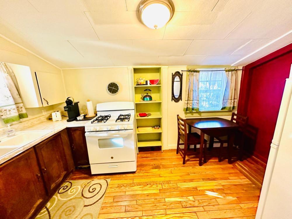 Mile High Ranch Hotel Bisbee Bilik gambar